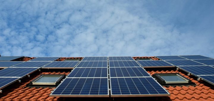 Trois bonnes raisons d’installer un panneau solaire chez soi