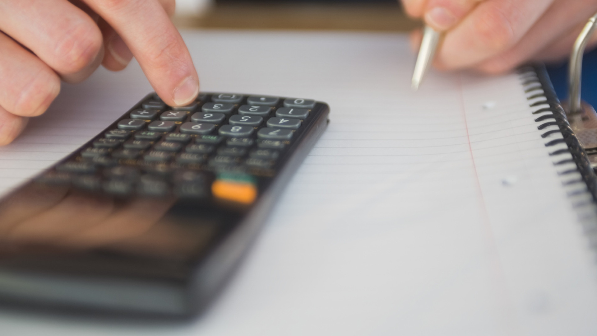 Comment calculer son TJM en portage salarial selon son secteur et son expérience ?