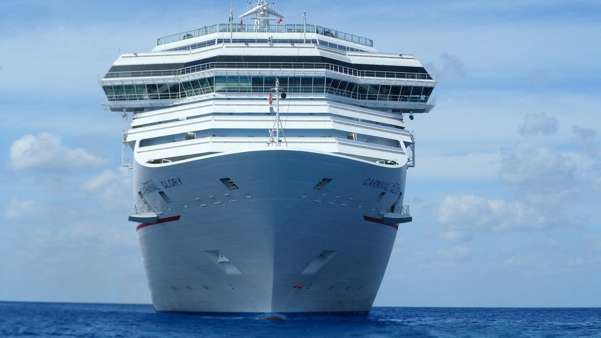 Conseils essentiels pour une croisière réussie : astuces pour les débutants