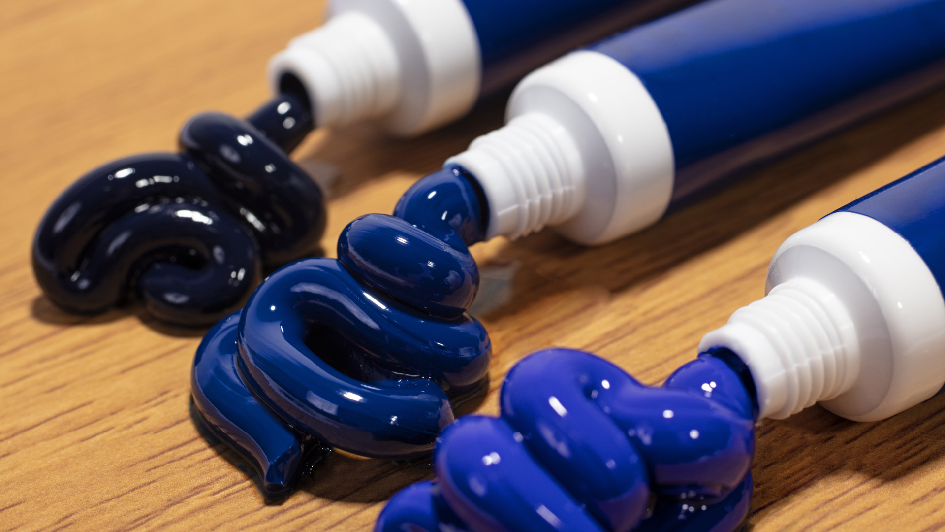 Comment fonctionne une colle conductrice thermique ?