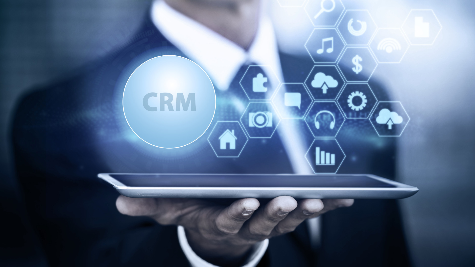 Comment mieux organiser votre association grâce à un CRM ?